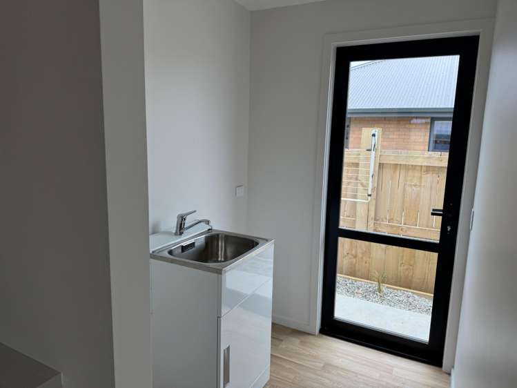  18 Scully Place Strathern_12