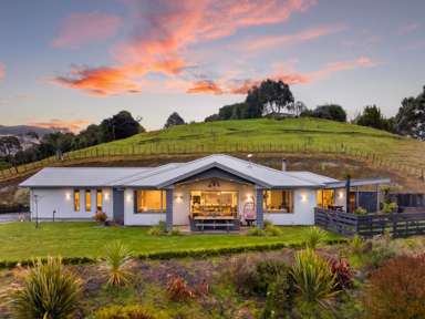 655 Puketapu Road_1