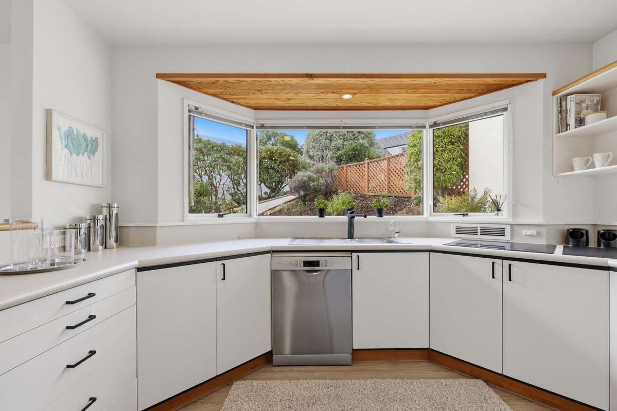 8 Ribbonwood Close_4