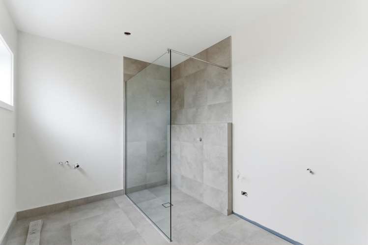 4/2 Tuatahi Avenue Solway_6