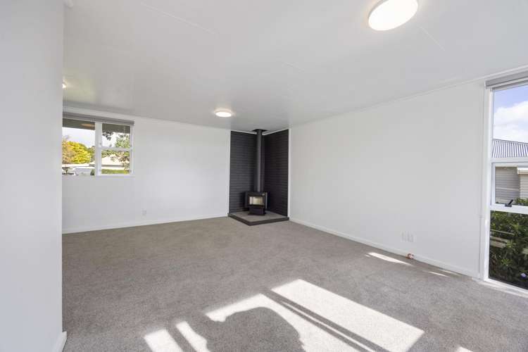 6 Calgher Avenue Waitara_6