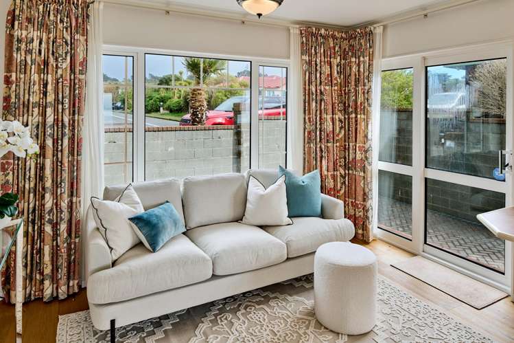 79 Ashton Fitchett Drive Brooklyn_4