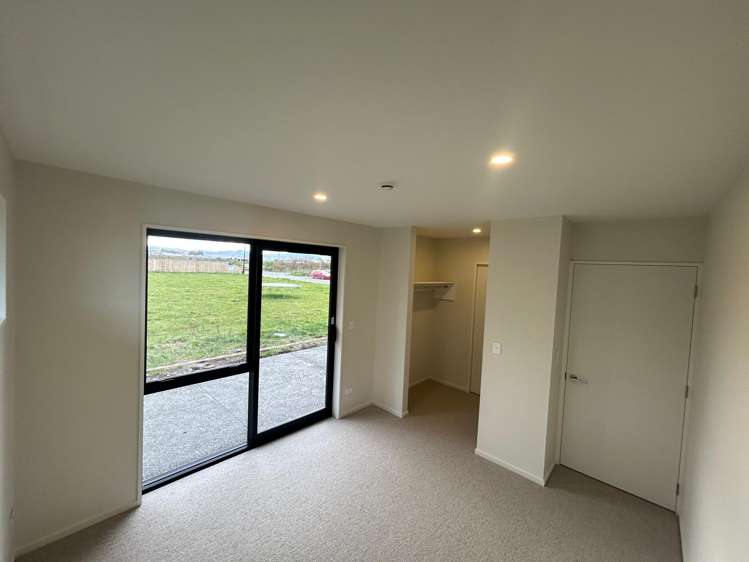 24 Derbridge Street Woodend_8