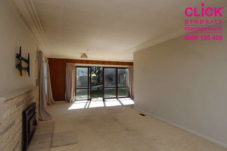 2 Stephen Street Halfway Bush_17