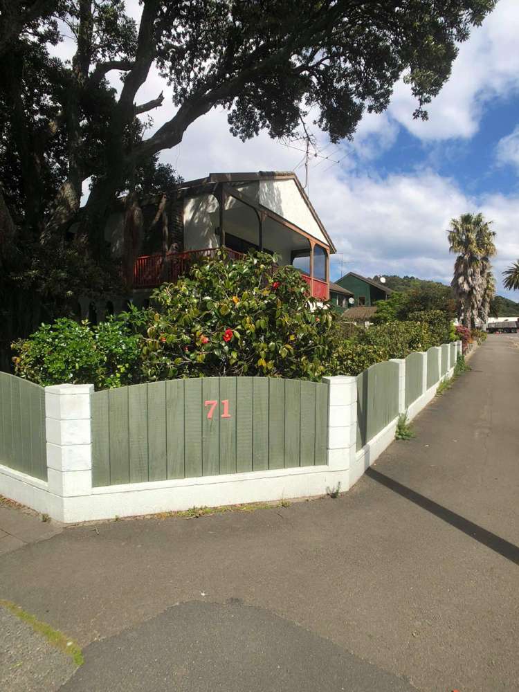 71 Esplanade Kaiti_1