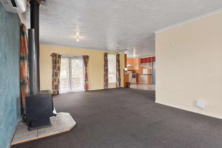 133 Oregon Drive Murupara_5