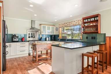 261 Twist Road_2
