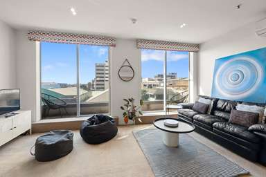 203/22 Liardet Street_3