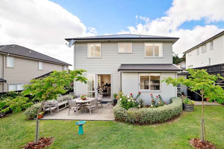 52 Mackay Drive Greenhithe_15