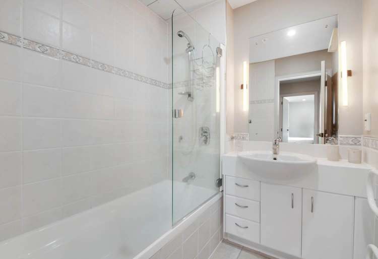 49 Waterside Crescent Gulf Harbour_8