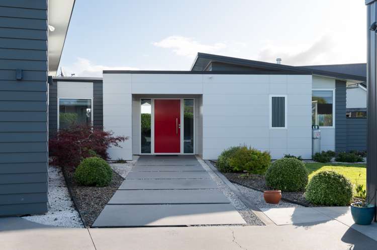 14 Baxter Michael Crescent Cambridge_5