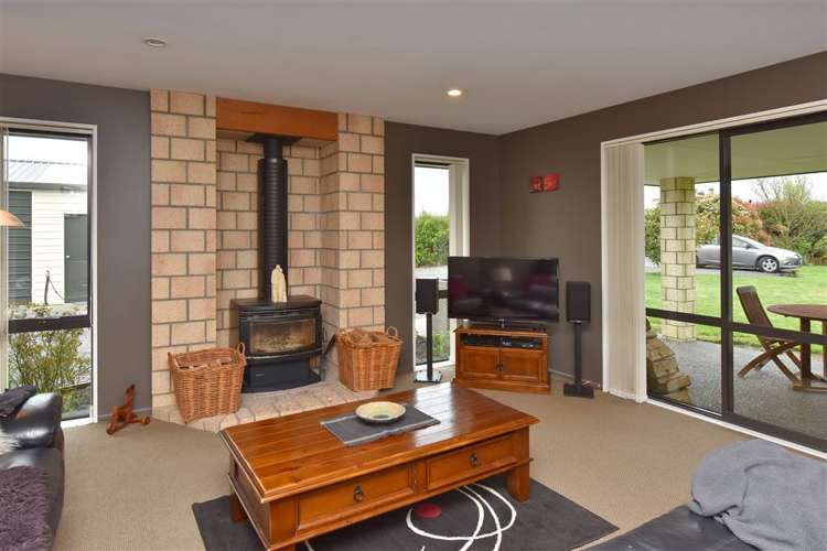 16 John Leith Place Leithfield_7