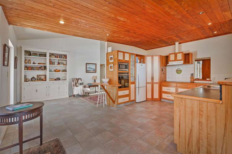 501 & 497 Kuaotunu-Wharekaho Road, Kuaotunu Whitianga_17