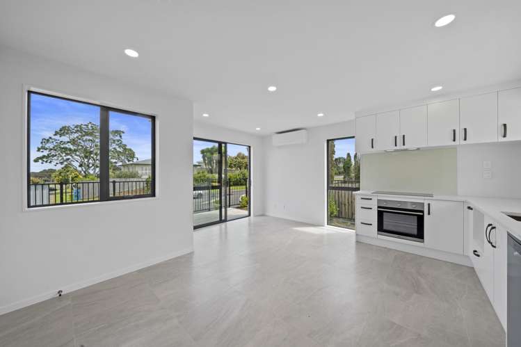 1/107 Porchester Road Papakura_1