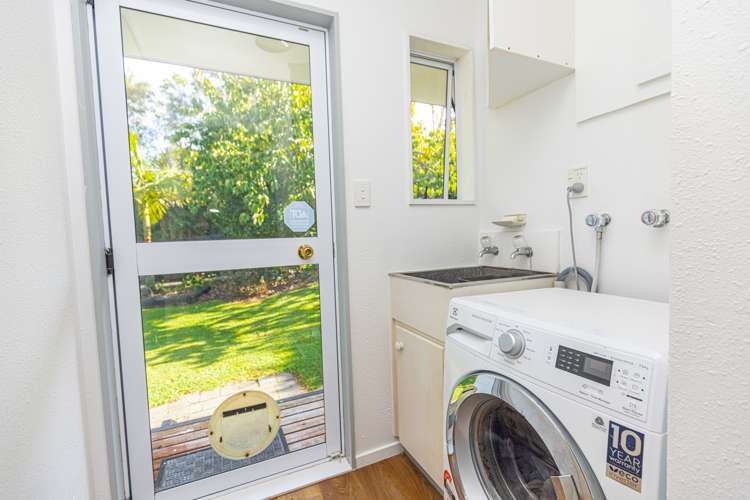 153 Mount View Road Bastia Hill_18