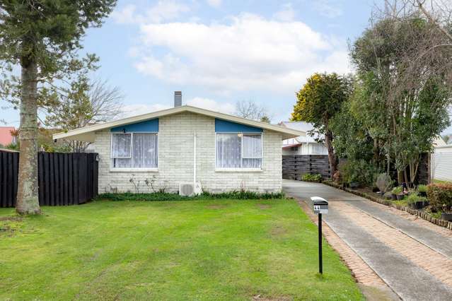 44 Elmwood Crescent Pukete_3