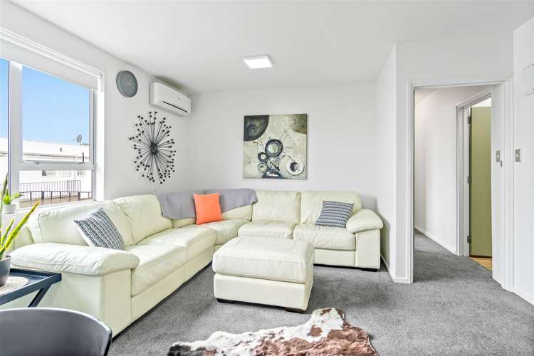 3/27 Brockworth Place Riccarton_5