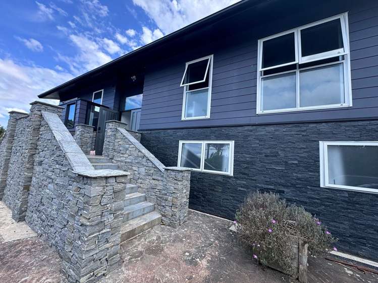 8A Three Mile Bush Road Te Kamo_1