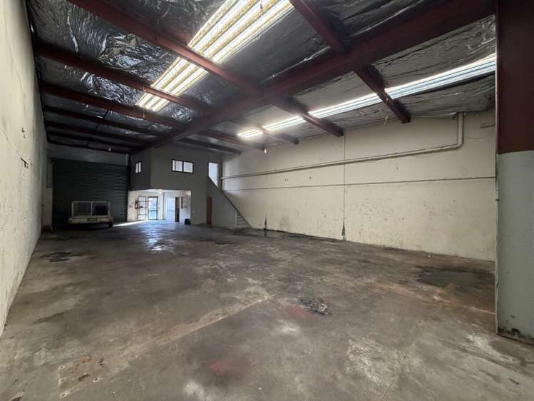15 Airdrie Road Ranui_6