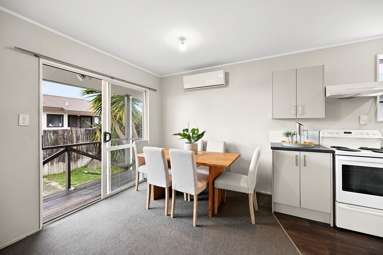 20B Lloyd Drive_3