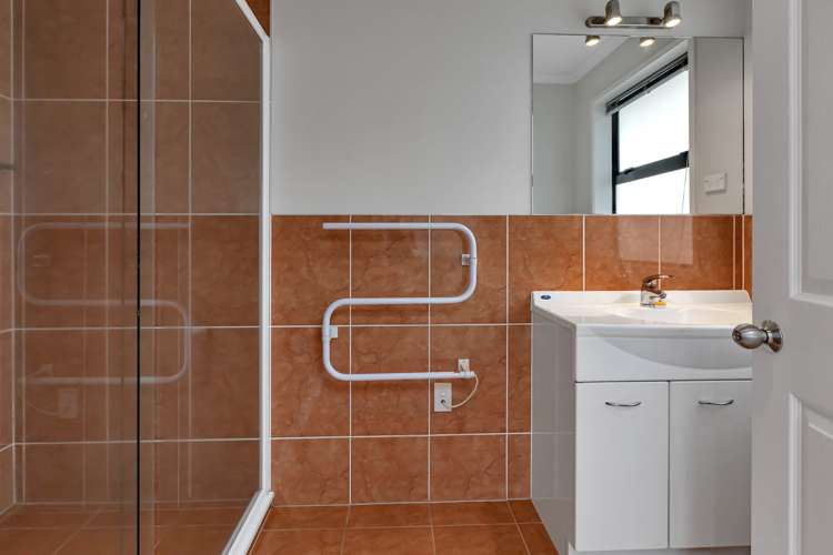 380 One Tree Point Road One Tree Point_17