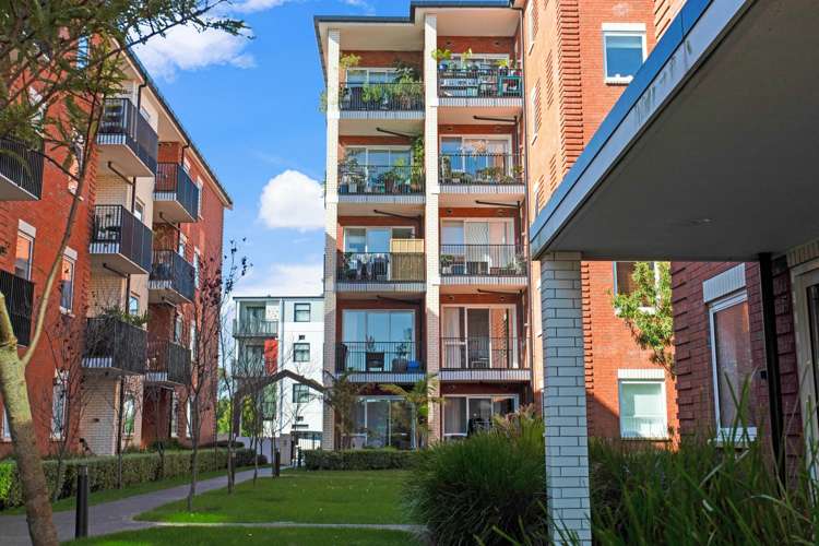 301/1c Soljak Place Mount Albert_11