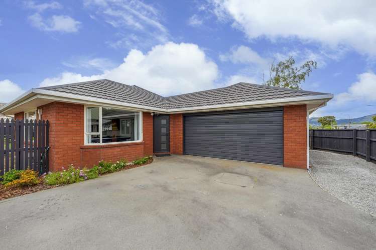 1 Cardigan Bay Place_0