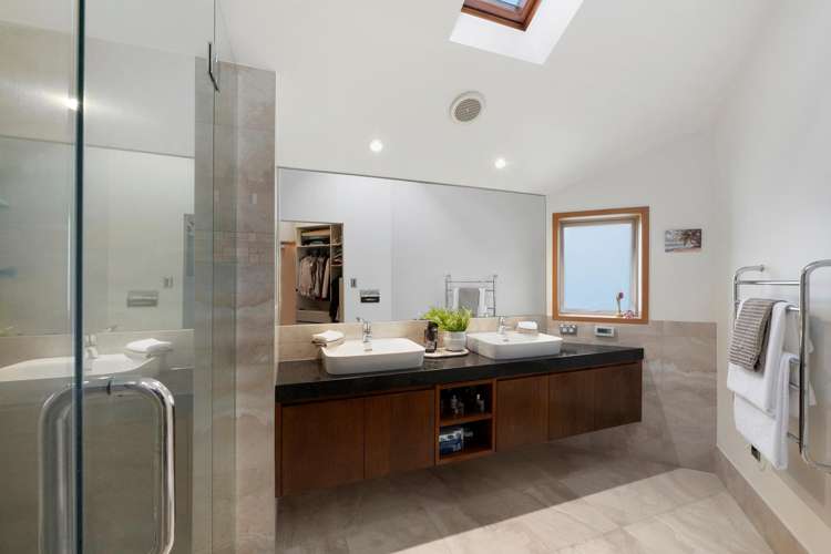 2/114 Aberdeen Road Campbells Bay_30