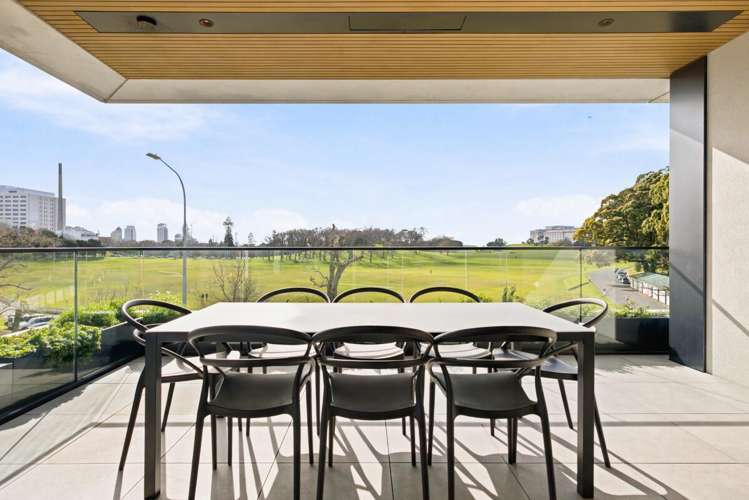 81 Carlton Gore Road Newmarket_24