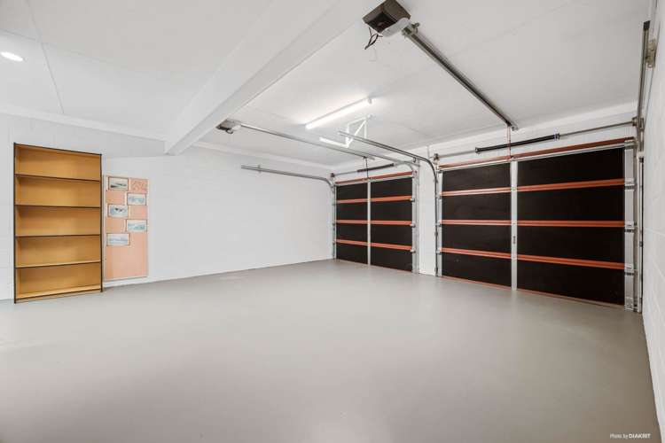 2/20 Wernham Place Northcote_17