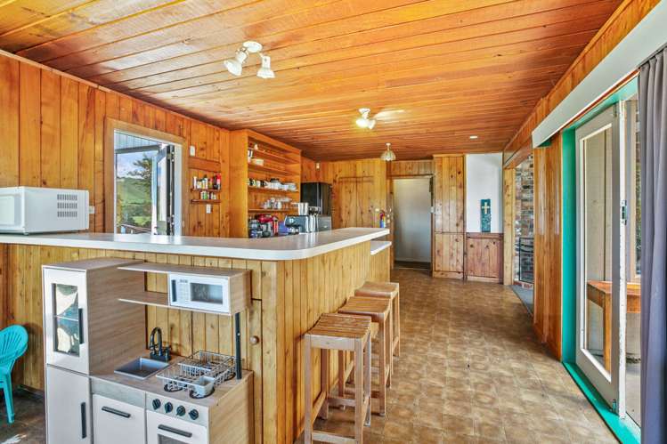 1939 South Road Pitone_8