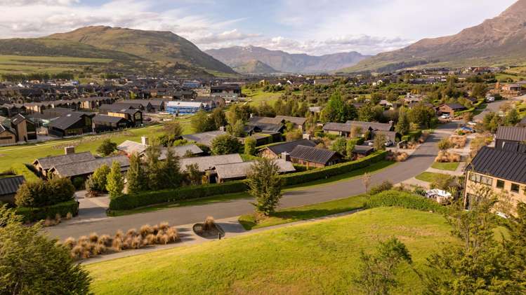 23 Rannoch Drive Jacks Point_10