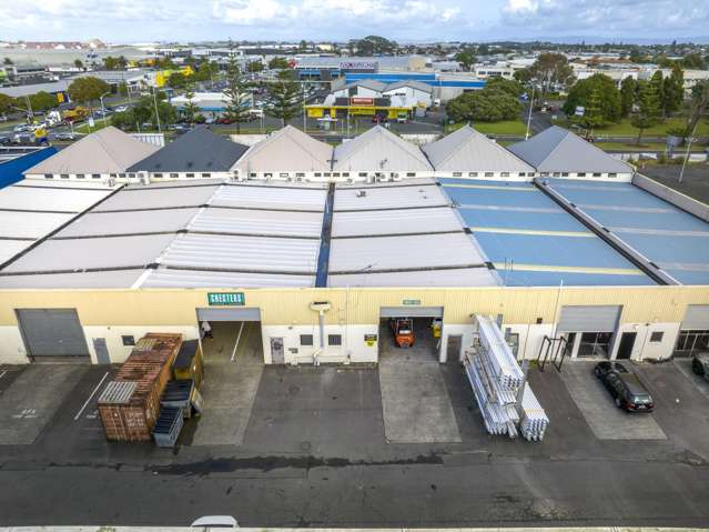 C and D/28 Lambie Drive Manukau City_2