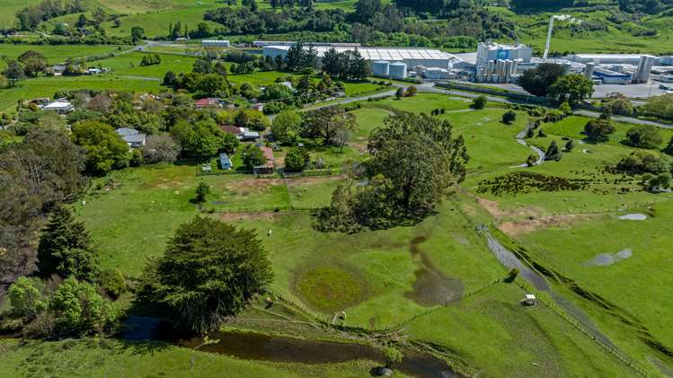 698 Scarborough Road Pahiatua_10