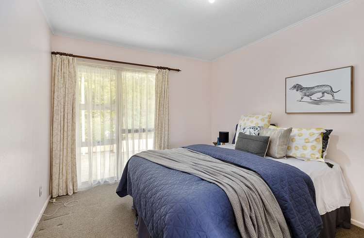 99 Akaroa Drive Maupuia_11