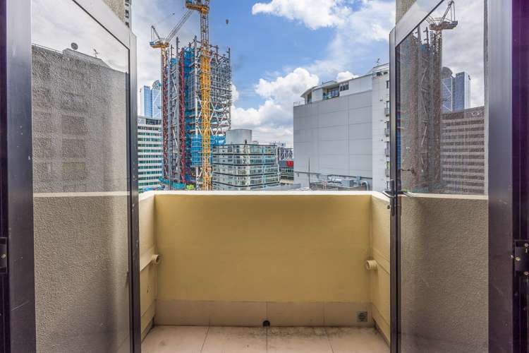 11g/23 Emily Place Auckland Central_9