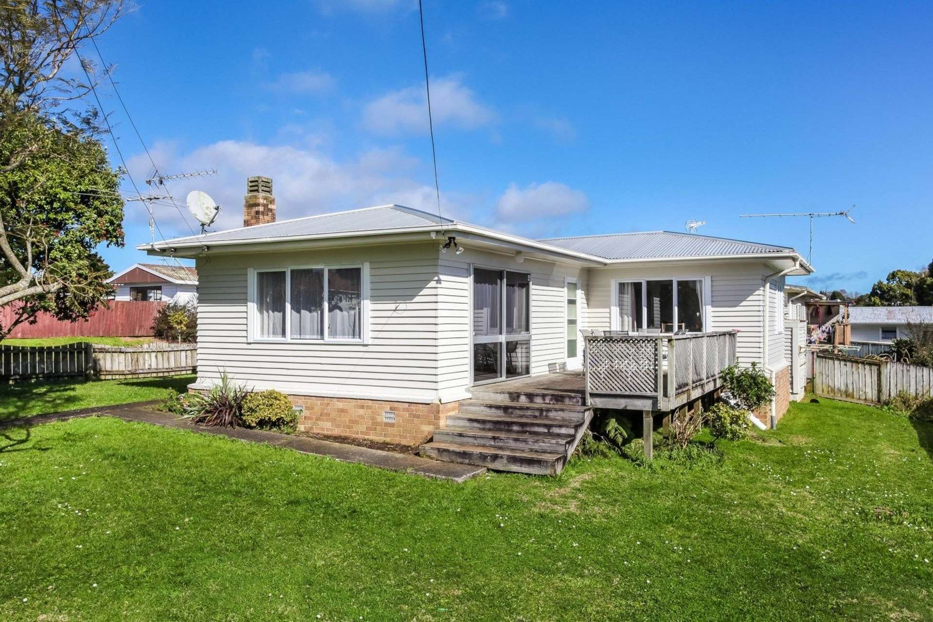 12 Montgomery Avenue Pukekohe_0