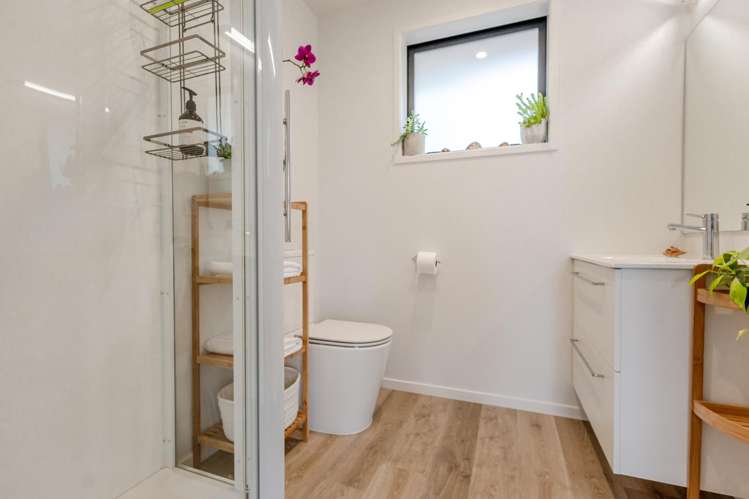 175b Sewell Street Hokitika_16