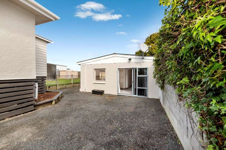 84 Karaka Road Beachlands_14