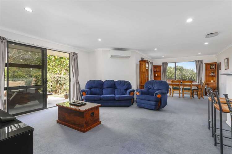 2/44 Claude Road Hillpark_5