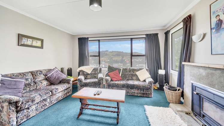 54 Waldron Crescent Green Island_8