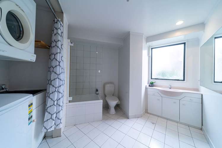 2A/6 Whitaker Place Grafton_7