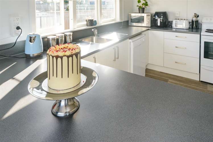 6 Goldings Line Marton_12