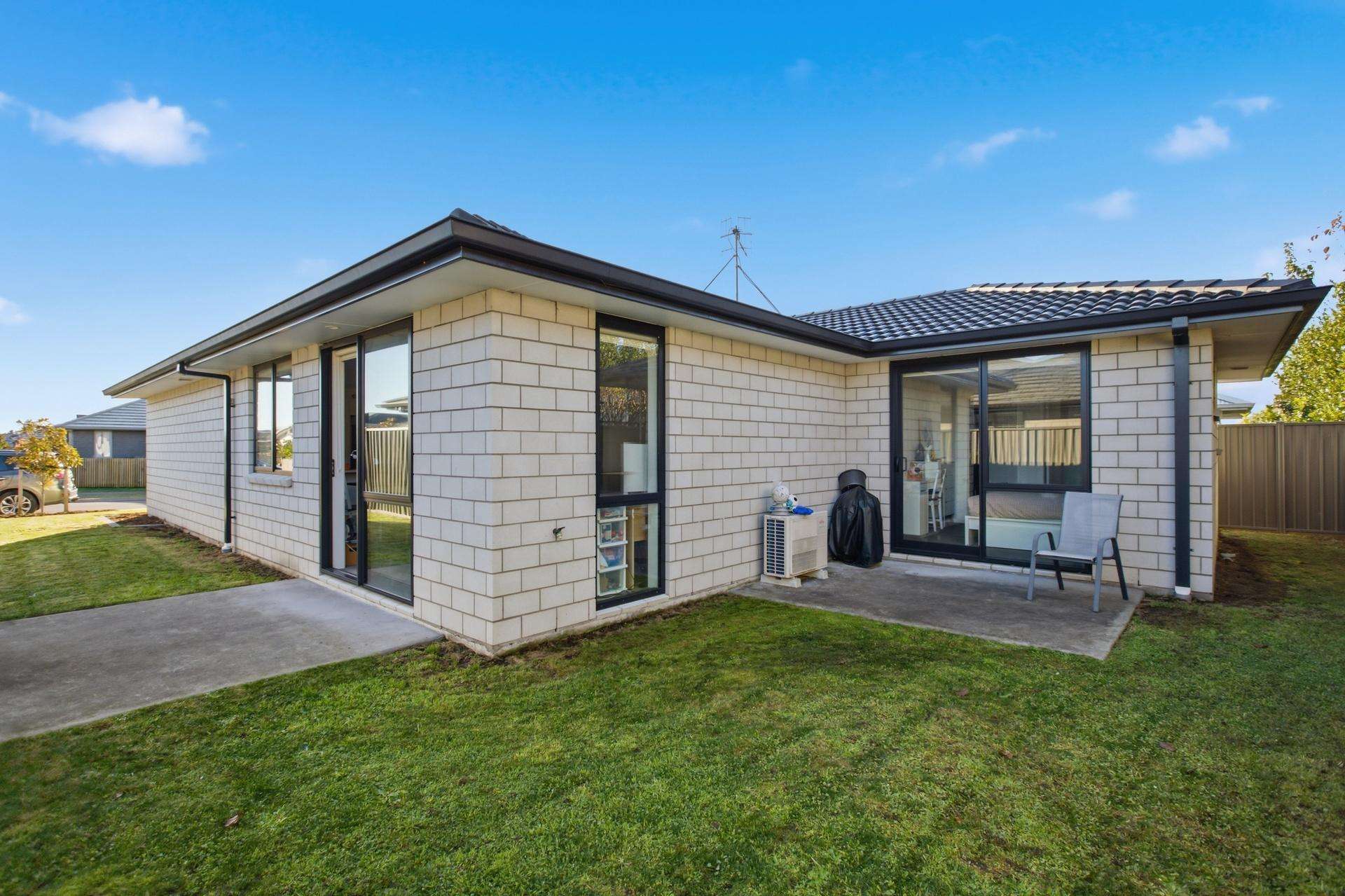 75 Tabraham Crescent Pyes Pa_0