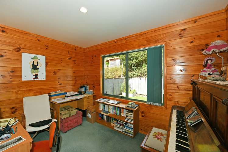 2 Hillside Drive Maoribank_12