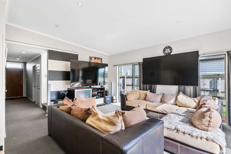 22 Kokako Rise Papakura_6