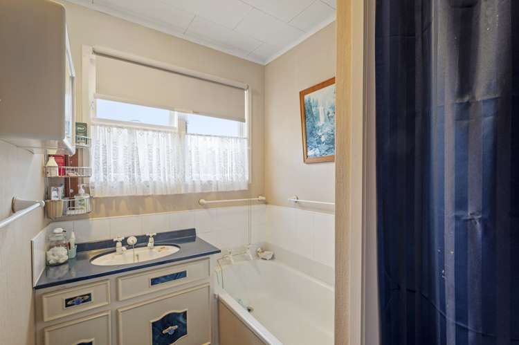 9 Beryl Place Pukehangi_6