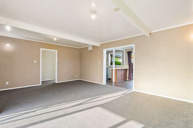 23 Mazengarb Road Paraparaumu Beach_3