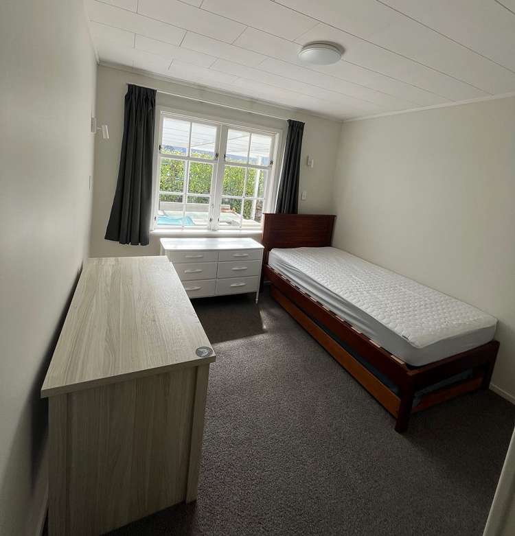 51 Thurleigh Grove Karori_6