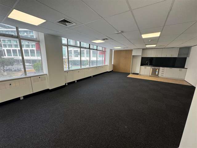 Part Level 1, 17 Whitmore Street Wellington Central_4